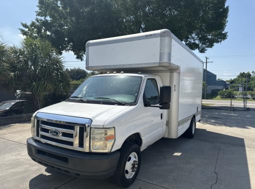 Used 2008 14 ' Box Truck for sale