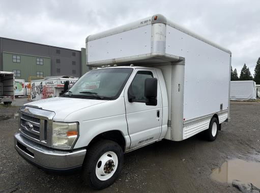 Used 2010 14 ' Box Truck for sale