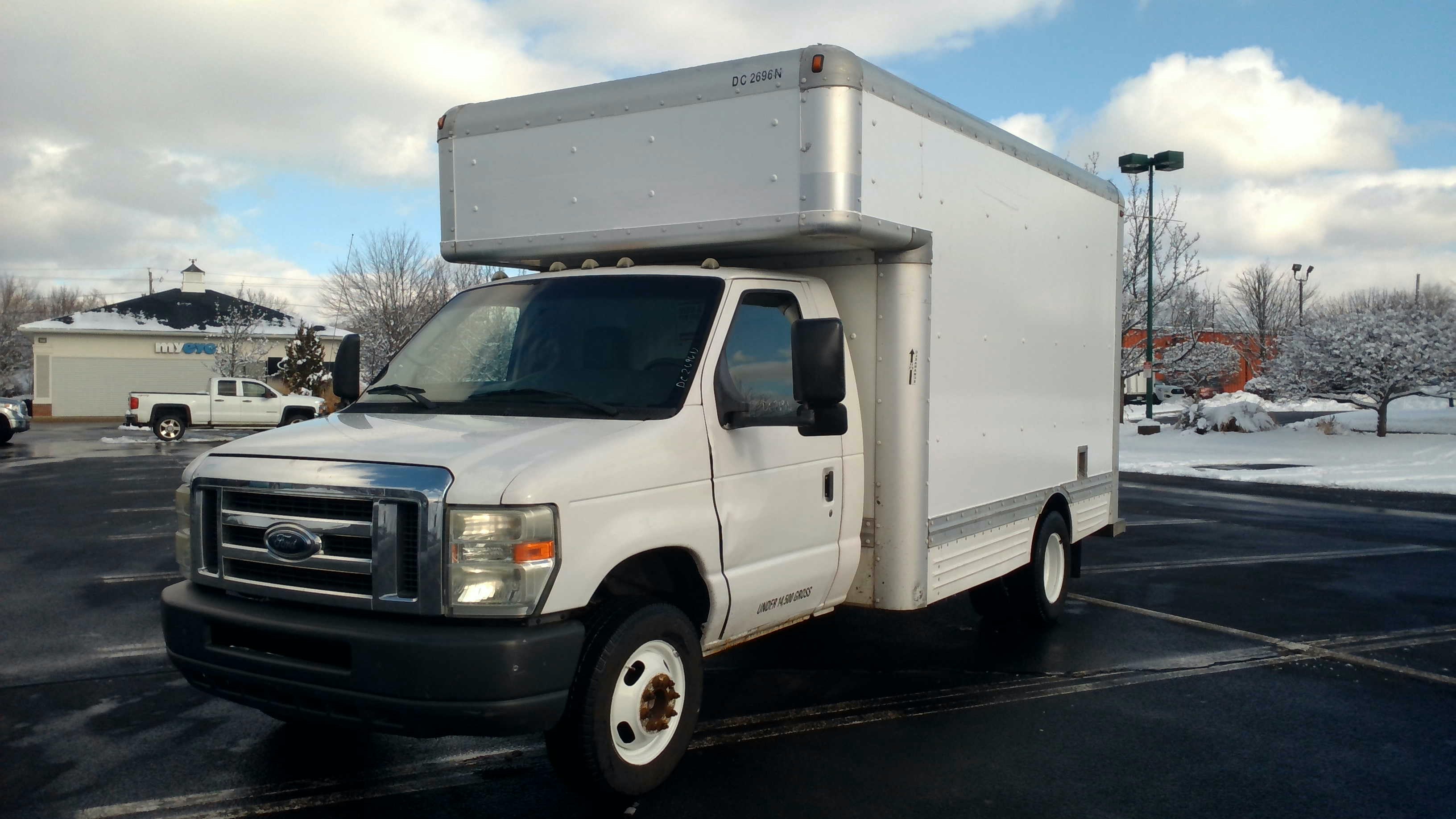 Used 2010 14 ' Box Truck for sale