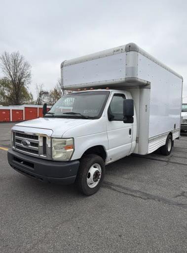 Used 2010 14 ' Box Truck for sale
