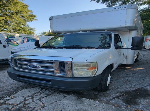 Used 2010 14 ' Box Truck for sale