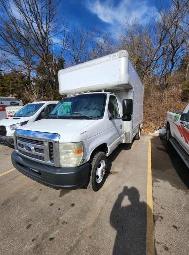 Used 2008 14 ' Box Truck for sale