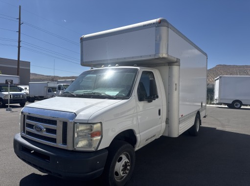 Used 2010 14 ' Box Truck for sale
