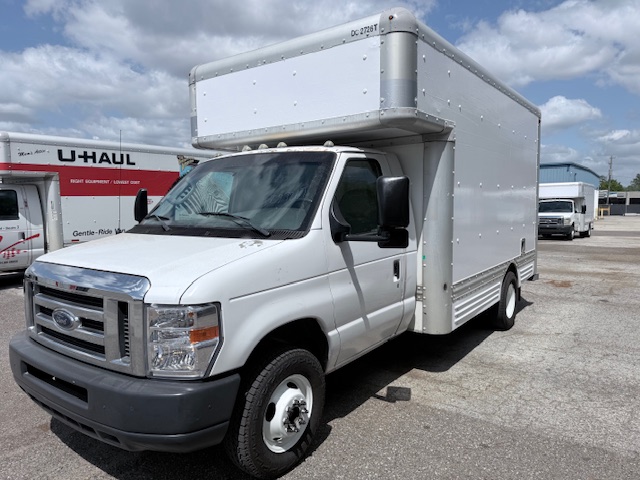 Used 2008 14 ' Box Truck for sale