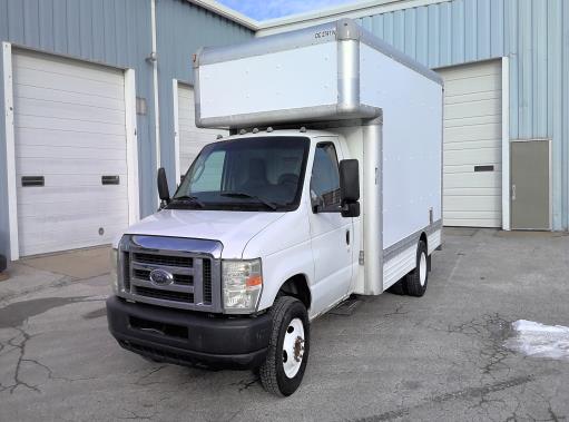 Used 2010 14 ' Box Truck for sale
