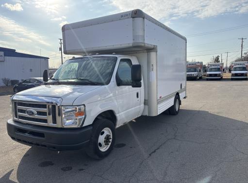 Used 2008 14 ' Box Truck for sale