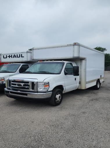 Used 2008 14 ' Box Truck for sale