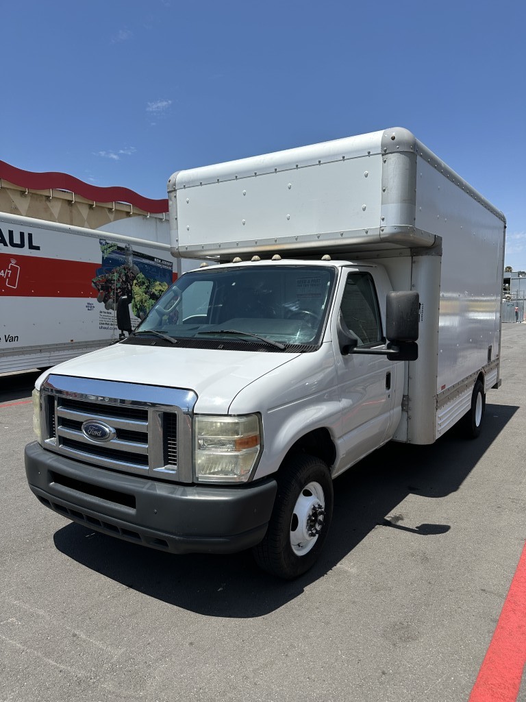 Used 2010 14 ' Box Truck for sale