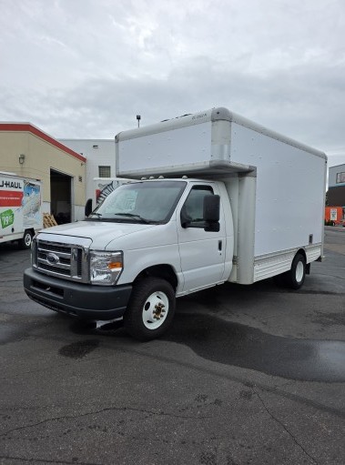 Used 2010 14 ' Box Truck for sale