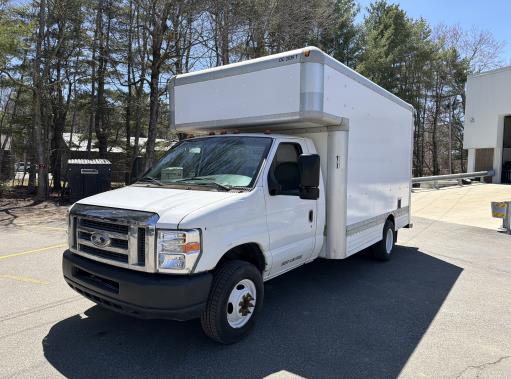 Used 2008 14 ' Box Truck for sale