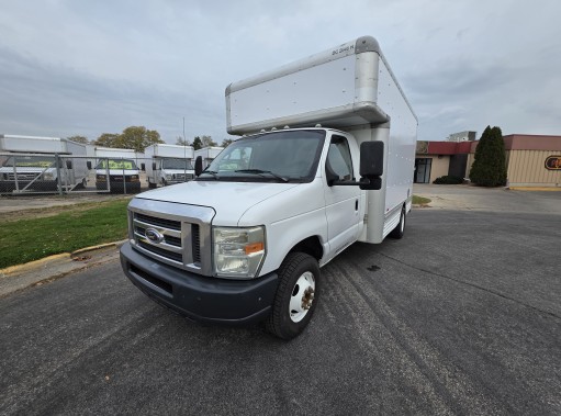 Used 2010 14 ' Box Truck for sale