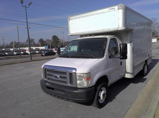 Used 2010 14 ' Box Truck for sale