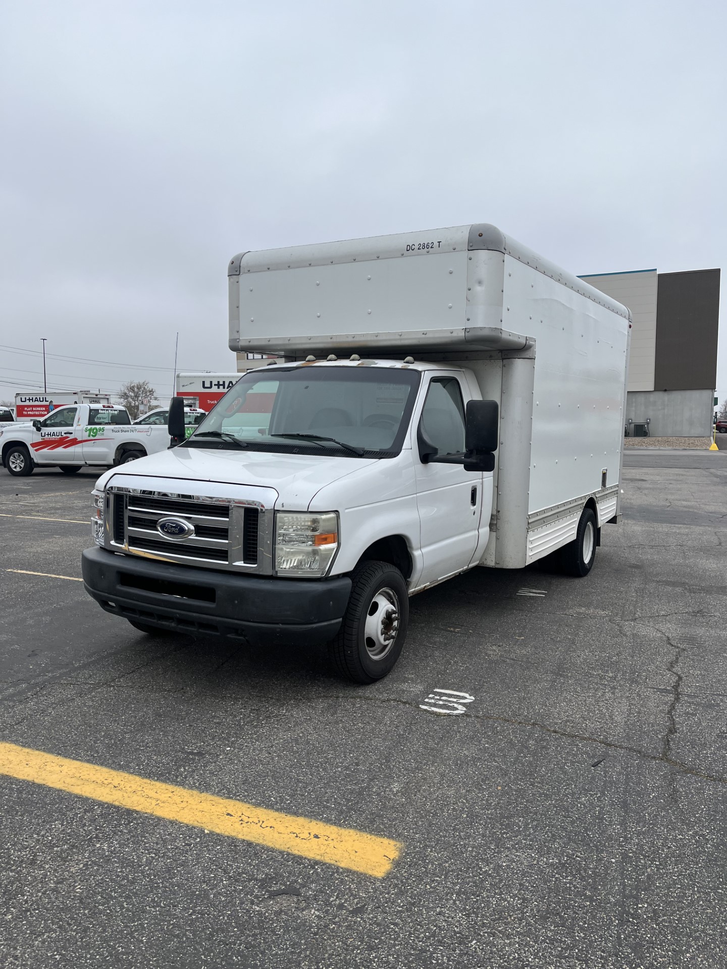 Used 2008 14 ' Box Truck for sale