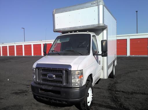 Used 2008 14 ' Box Truck for sale