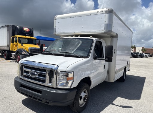 Used 2012 14 ' Box Truck for sale