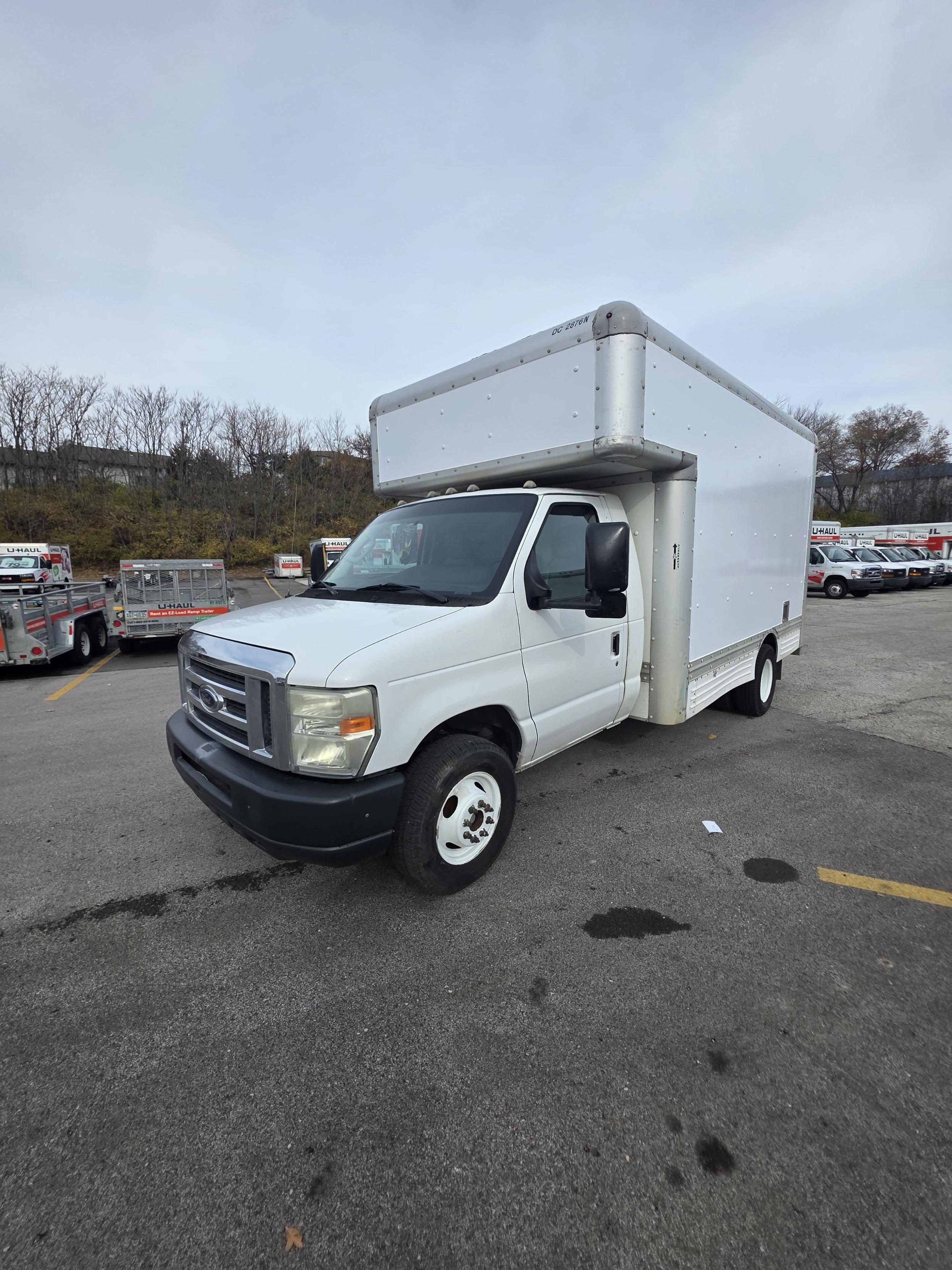 Used 2010 14 ' Box Truck for sale