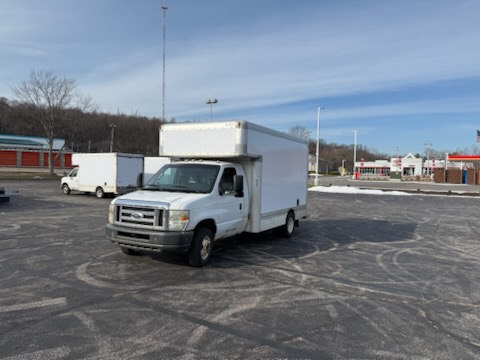 Used 2010 14 ' Box Truck for sale