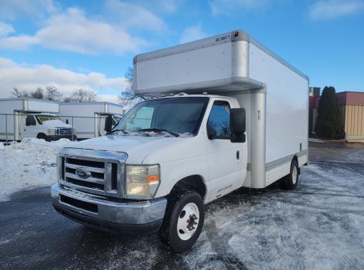Used 2008 14 ' Box Truck for sale