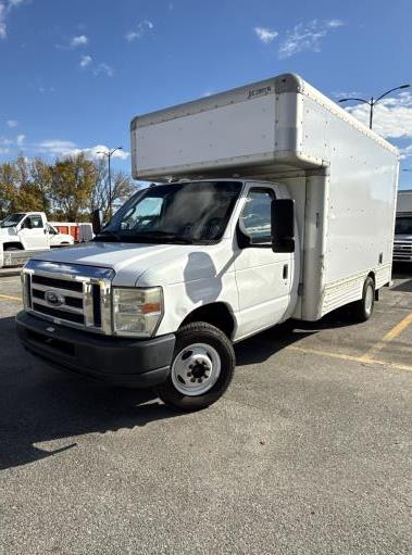 Used 2010 14 ' Box Truck for sale