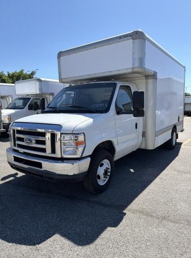 Used 2010 14 ' Box Truck for sale
