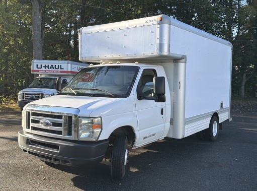 Used 2010 14 ' Box Truck for sale