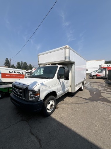 Used 2010 14 ' Box Truck for sale