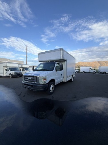 Used 2010 14 ' Box Truck for sale