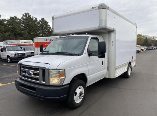 Used 2008 14 ' Box Truck for sale