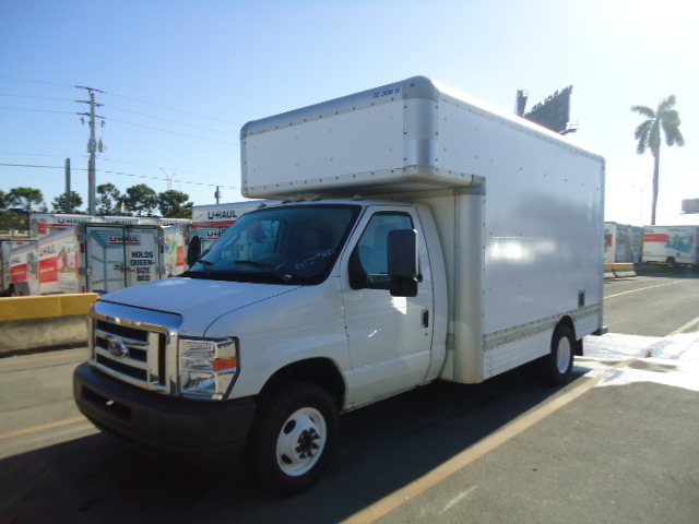 Used 2010 14 ' Box Truck for sale