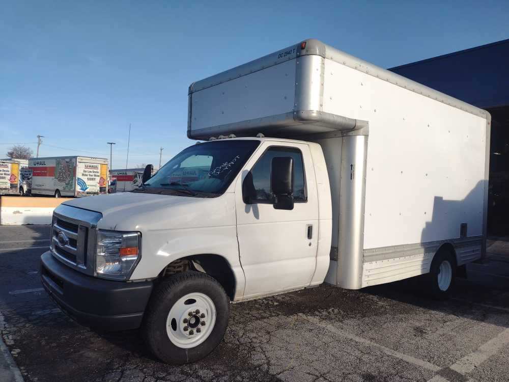 Used 2008 14 ' Box Truck for sale