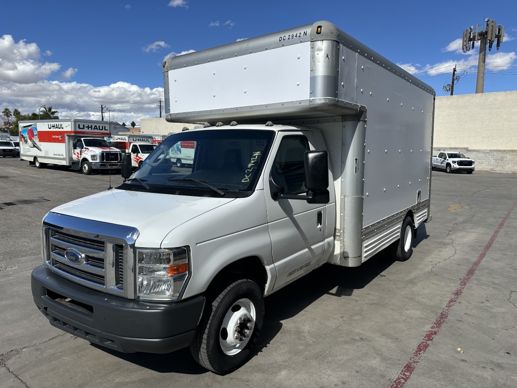 Used 2010 14 ' Box Truck for sale