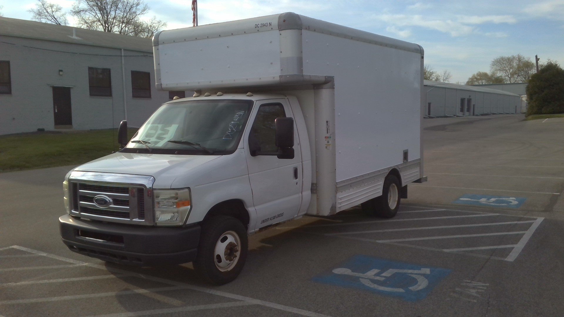 Used 2010 14 ' Box Truck for sale