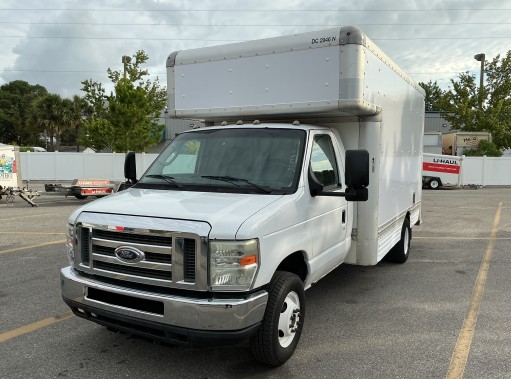 Used 2010 14 ' Box Truck for sale
