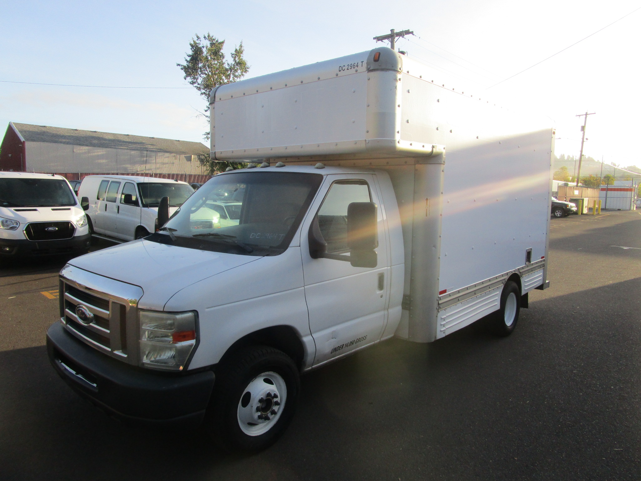 Used 2008 14 ' Box Truck for sale