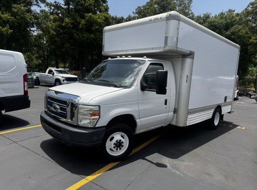 Used 2012 14 ' Box Truck for sale