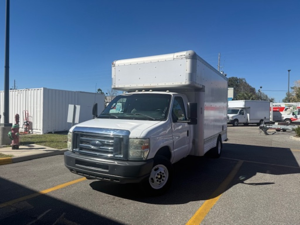 Used 2010 14 ' Box Truck for sale