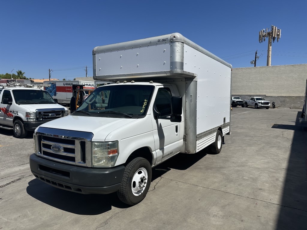 Used 2008 14 ' Box Truck for sale