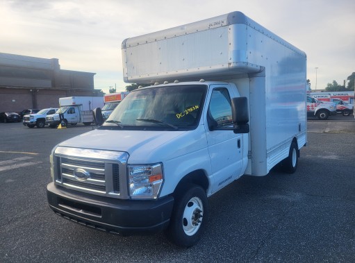 Used 2010 14 ' Box Truck for sale