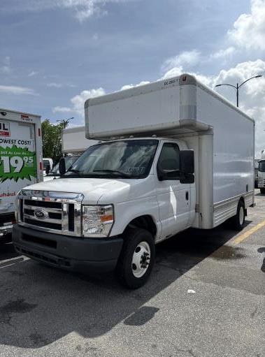 Used 2008 14 ' Box Truck for sale