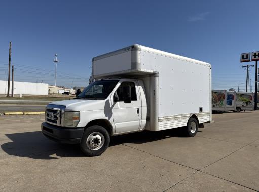 Used 2010 14 ' Box Truck for sale