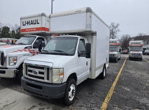 Used 2010 14 ' Box Truck for sale