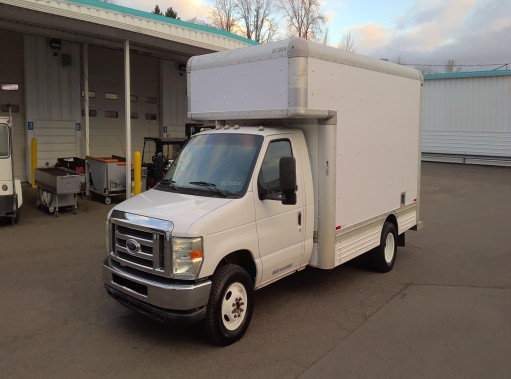 Used 2010 14 ' Box Truck for sale