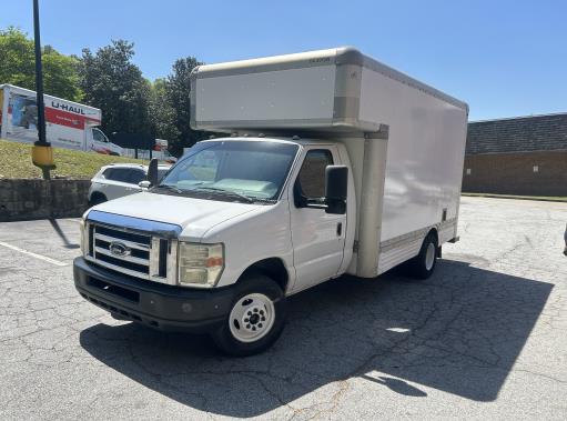 Used 2010 14 ' Box Truck for sale