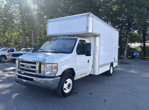 Used 2010 14 ' Box Truck for sale