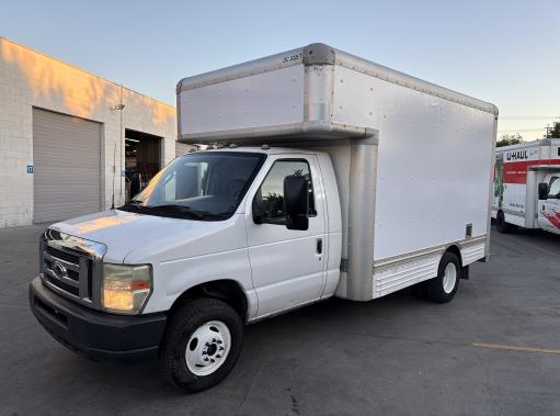 Used 2008 14 ' Box Truck for sale
