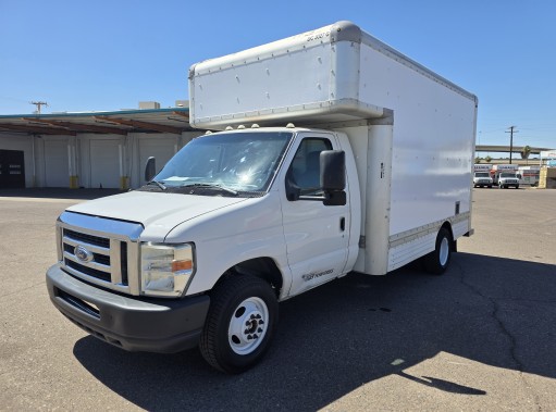 Used 2012 14 ' Box Truck for sale