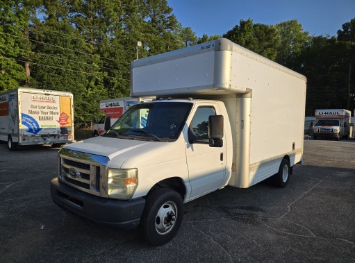 Used 2010 14 ' Box Truck for sale