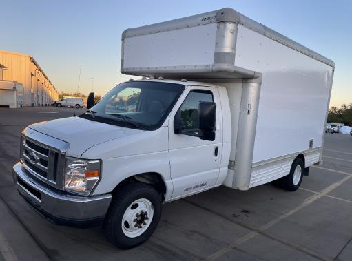 Used 2008 14 ' Box Truck for sale