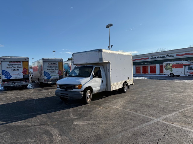 Used 2007 14 ' Box Truck for sale