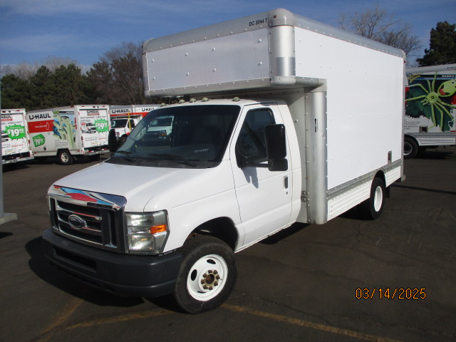 Used 2008 14 ' Box Truck for sale
